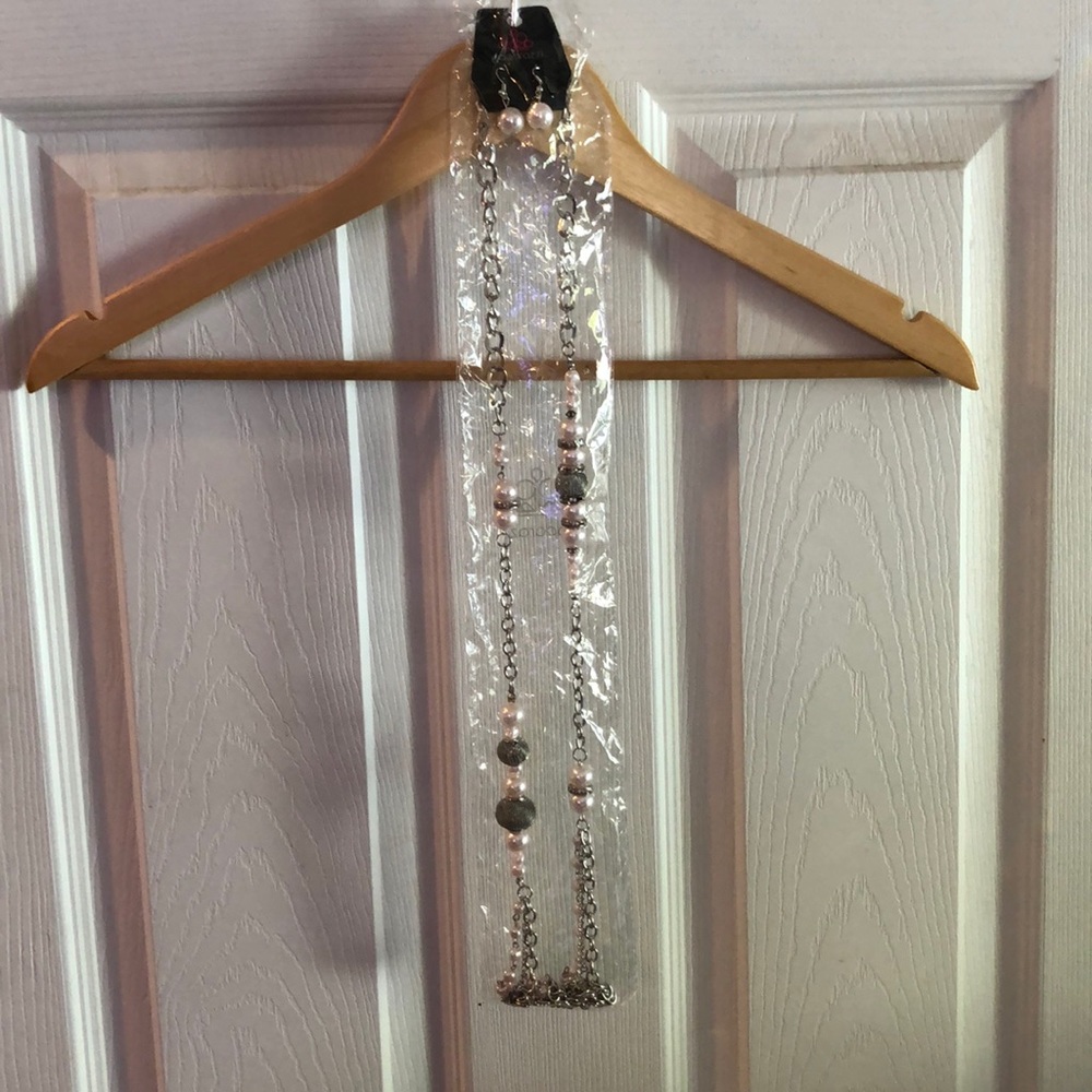 Paparazzi - necklace & earrings